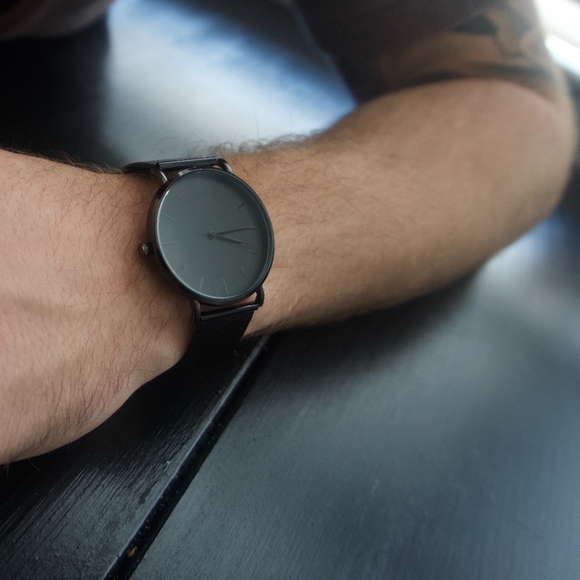 The Minimalist Watch | Matte Black - Picture 4 of 6